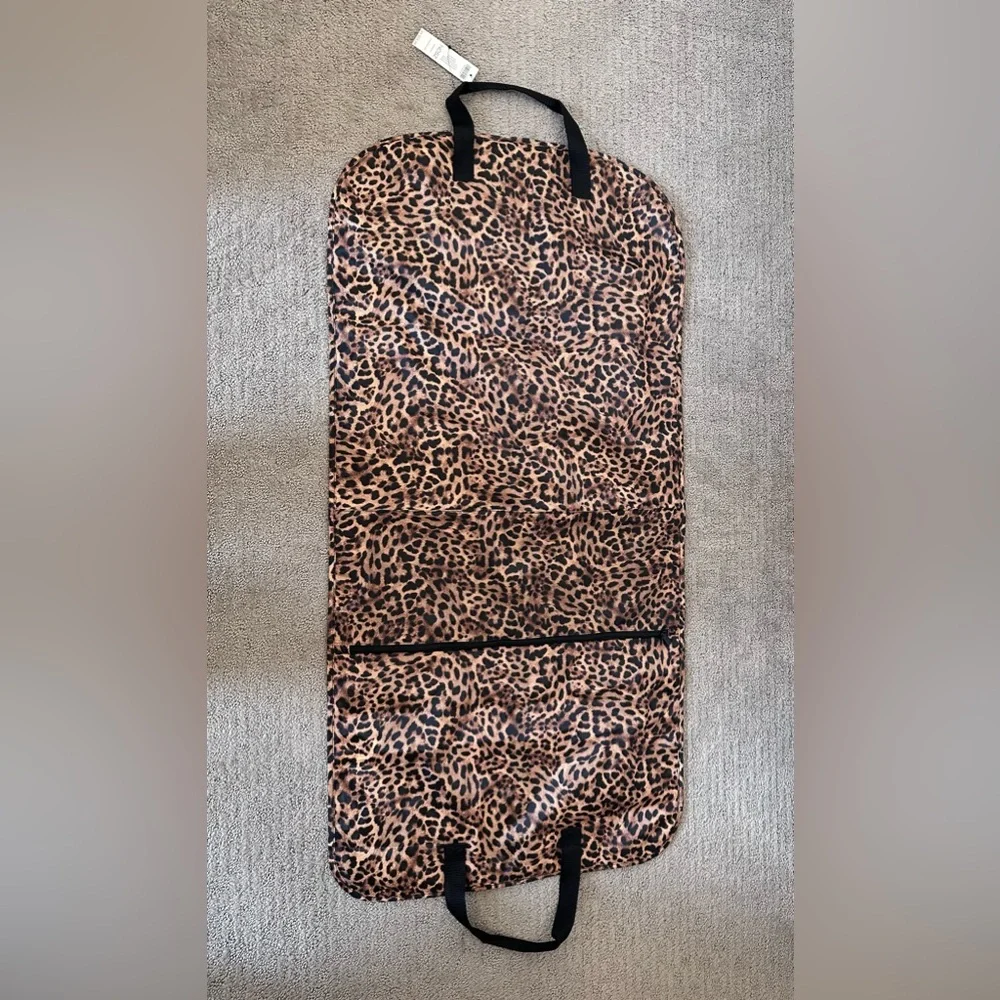 Chico's Leopard Garment Bag-New With Tags - Picture 6 of 10